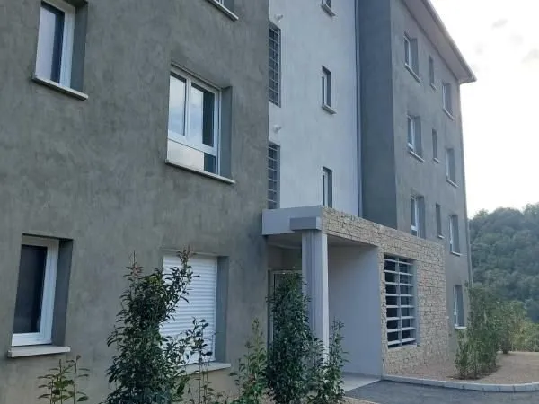 Appartement 4 pièces 83 m²