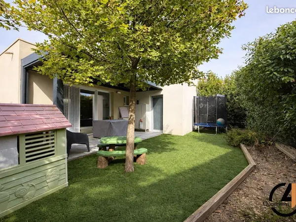 Maison T4 85 m² avec Jardin et Parkings 