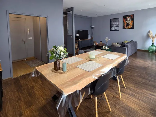 Appartement 5 pièces 143 m² 