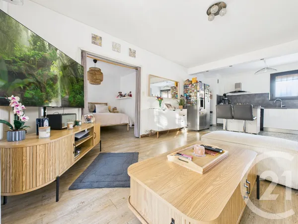 Appartement 4 pièces 73 m² 