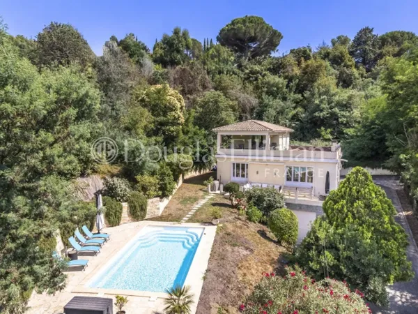 SUPER CANNES / VALLAURIS - Maison familiale cosy et intime 