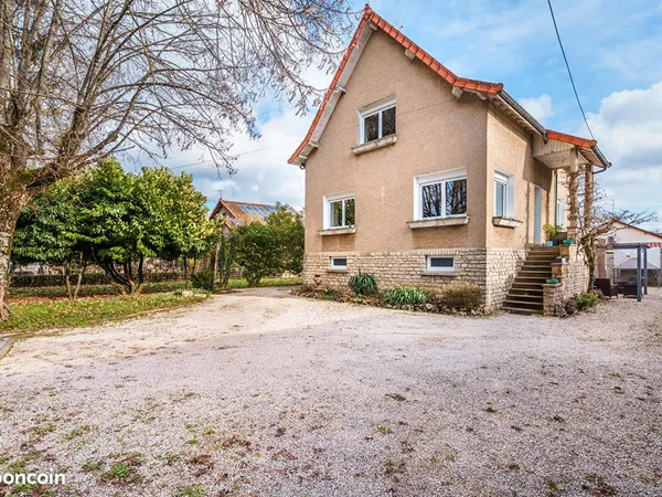 Maison 5 pièces 116 m² 