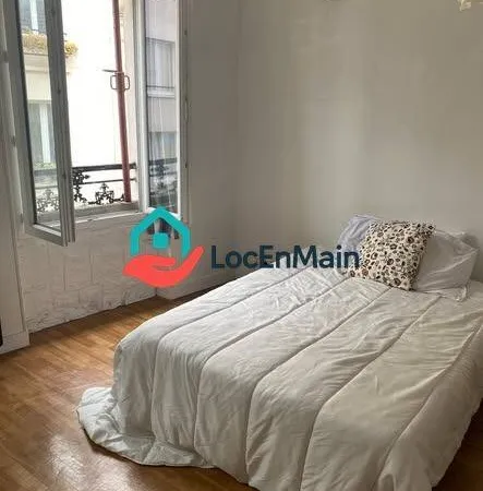 Studio 1 pièce 30 m² 