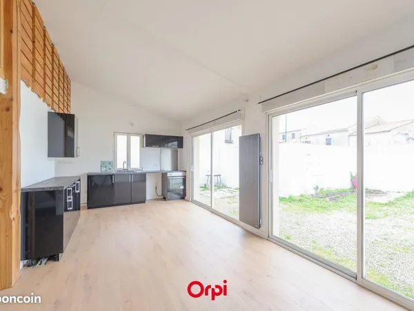 Maison 2 pièces 46 m² 