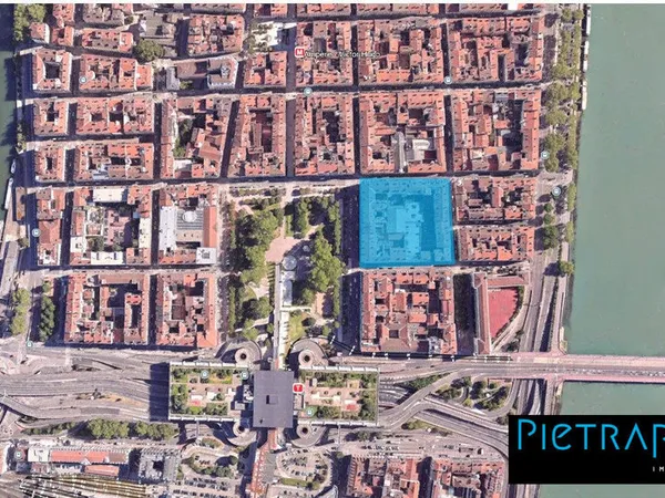 PLACE CARNOT - Studios à la vente 