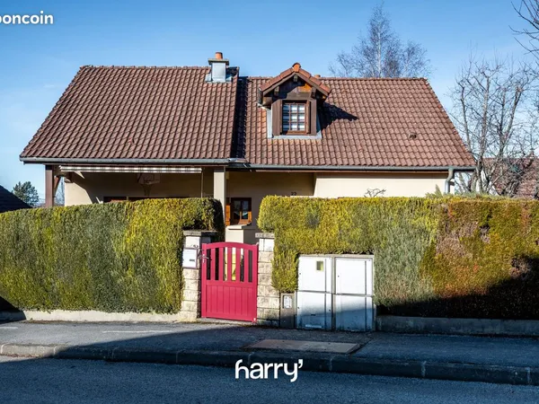 Maison 5 pièces 93 m² 