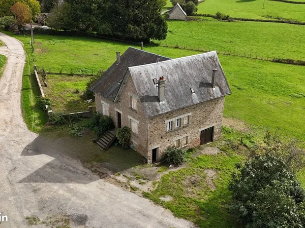 🏡 Maison en pierre de 290 m2 à la campagne - Le Lonzac 