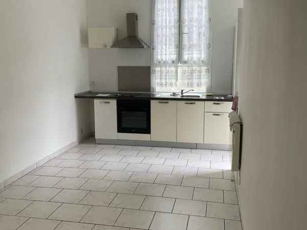 Appartement T2 centre ville avec jardin 
