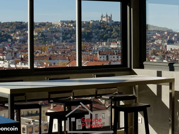 Appartement 5 pièces 104 m² 
