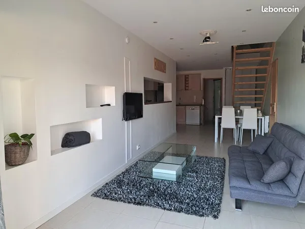 App. 68m2 en duplex Thoiry 
