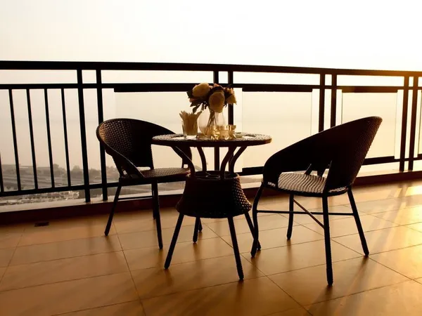 ** Rare 5 pièces avec Terrasse + Parking** 