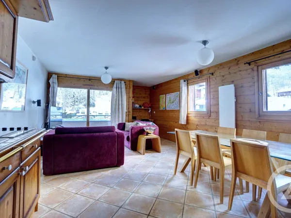 Appartement 4 pièces 64 m² 