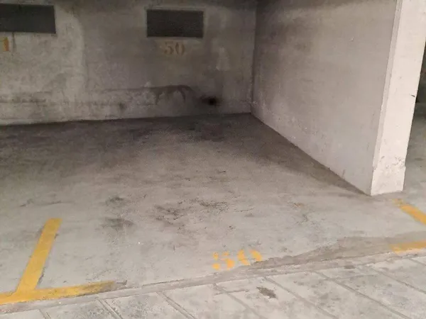 Parking 21 m² 