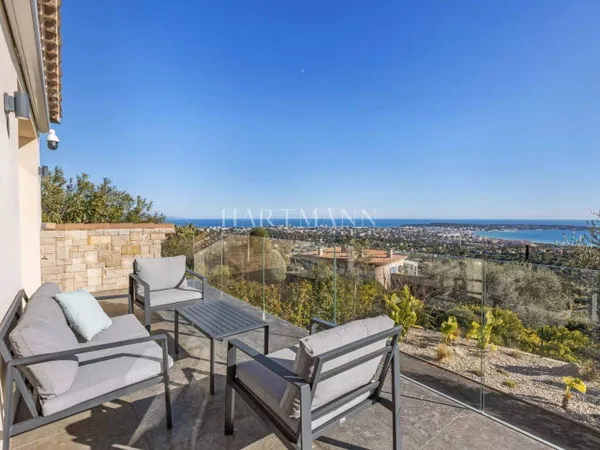 Villa 6 pièces 200 m² 
