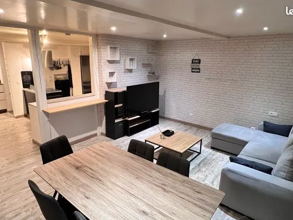 Maison avec jardin 