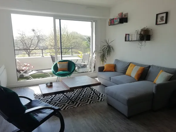 Charmant T2 meublé - Nantes avec vue sur la Loire - Île de Nantes - 51m² 