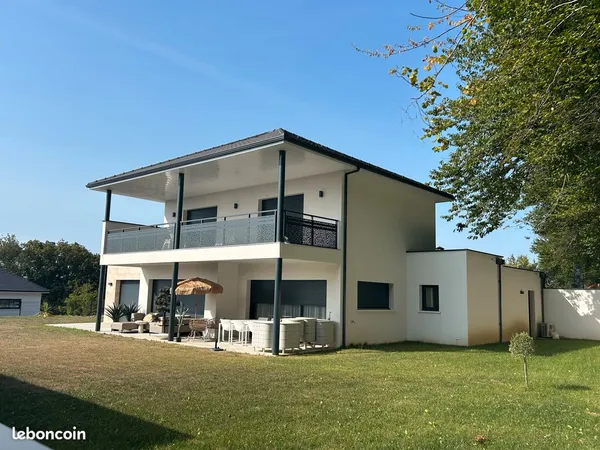 Maison d'Exception - RT 2020 - 155 m² habitables - Vue Pyrénées 