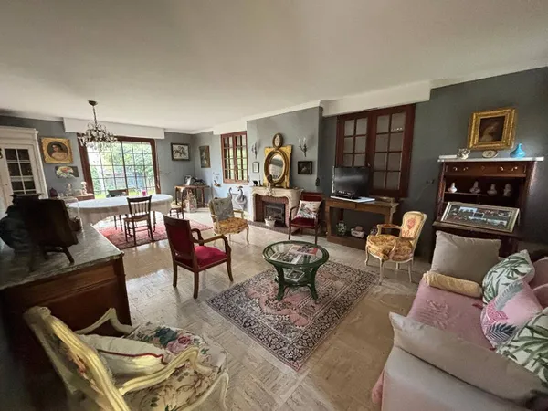 Maison 6 pièces 185 m² 