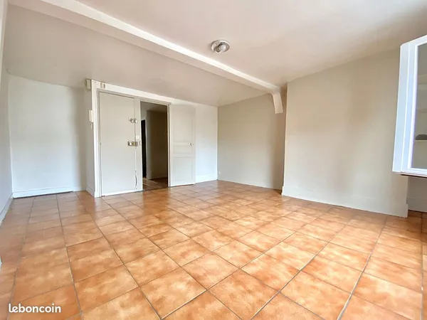 Appartement 1 pièce 27 m² 