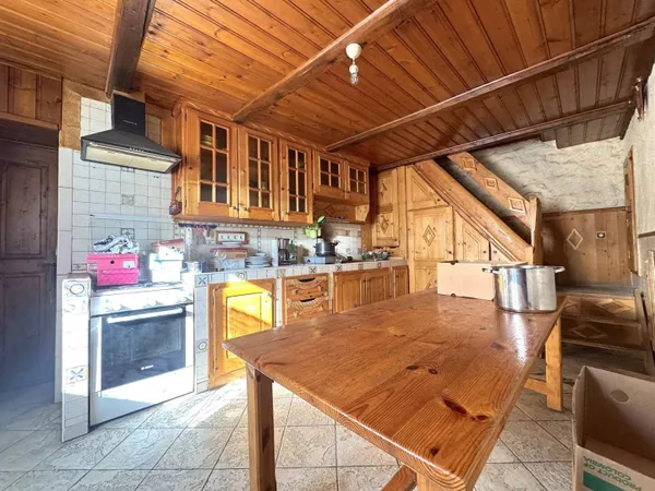 Appartement 7 pièces 145 m² 