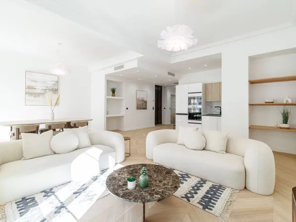 Appartement 4 pièces 120 m² 