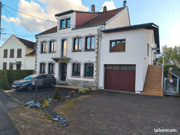 Appartement 4 pièces 111 m² 