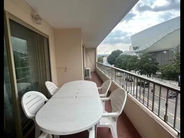 Appartement 3 pièces 76 m² 
