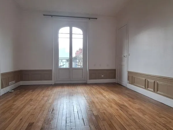 Appartement 3 pièces 76 m² 