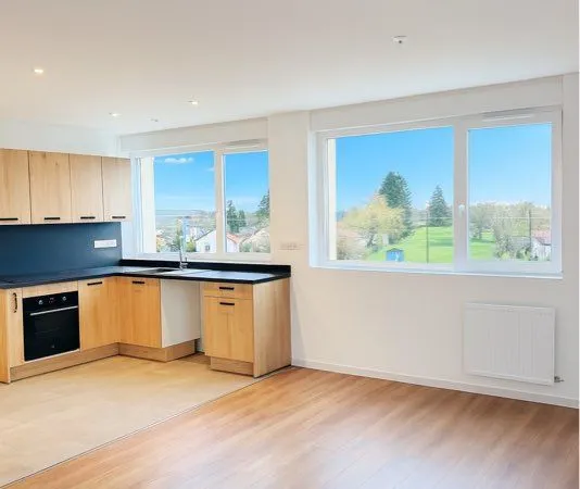 Appartement T3 entièrement rénové Charmes Gare 