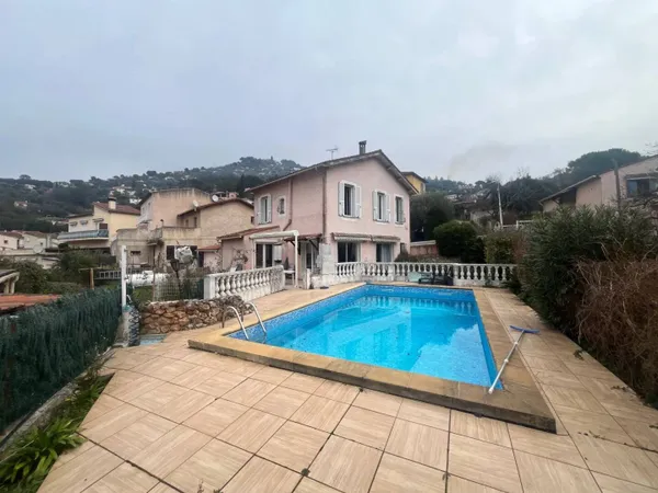 Maison 7 pièces 119 m² 