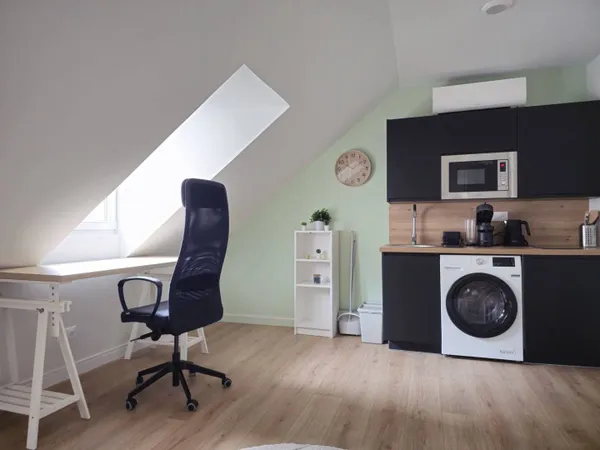 Studio 1 pièce 19 m² 