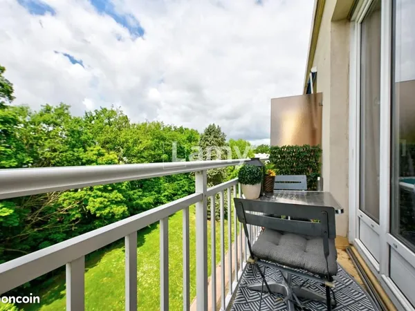 Appartement 4 pièces 67 m² 