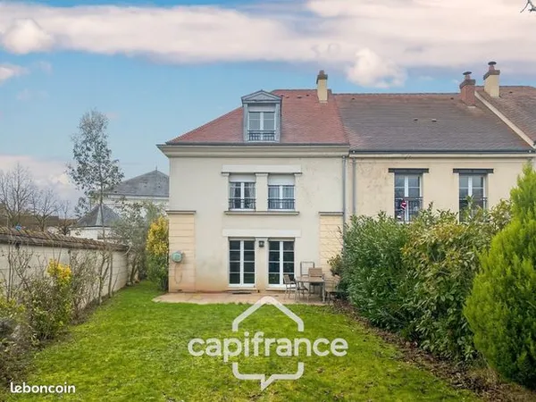 Maison 7 pièces 153 m² 