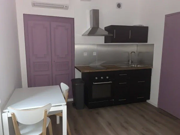 Studio 1 pièce 21 m² 