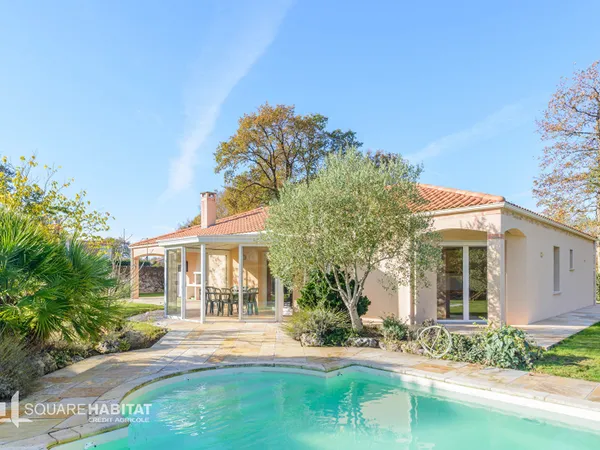 Maison La Chevroliere 4 pièce(s) 136.14 m2 
