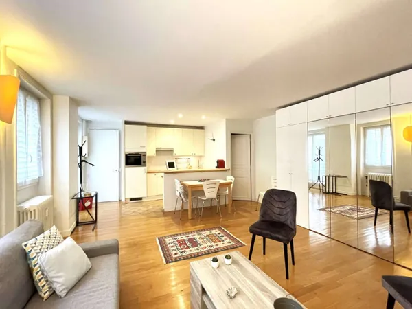 Appartement 2 pièces 55 m² 