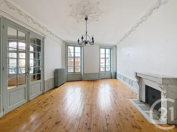 Appartement 3 pièces 109 m² 