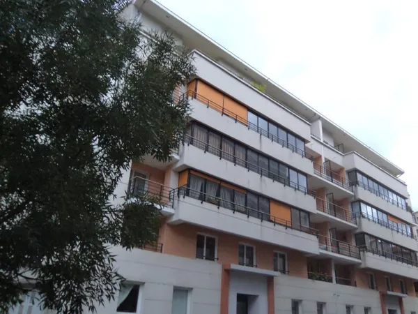 T1 avec garage à Saint-Étienne 