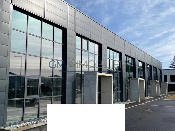 Local commercial 720 m² 