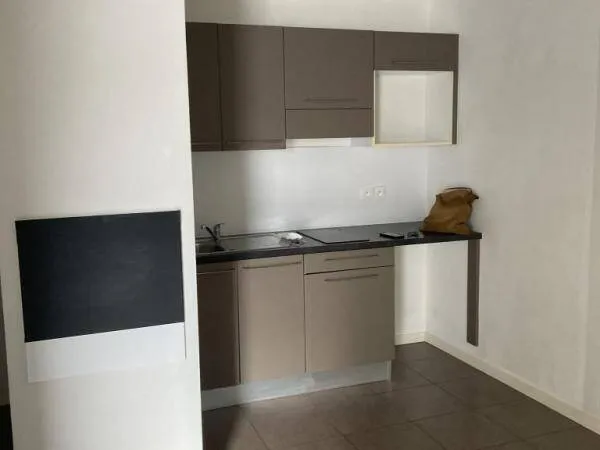 Studio 1 pièce 34 m² 
