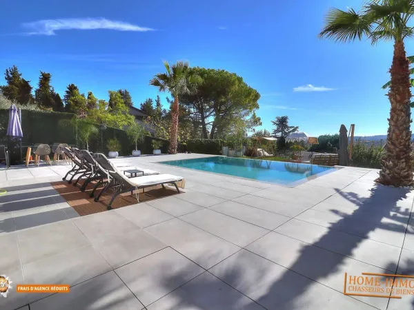 Villa 5 pièces 119 m² 