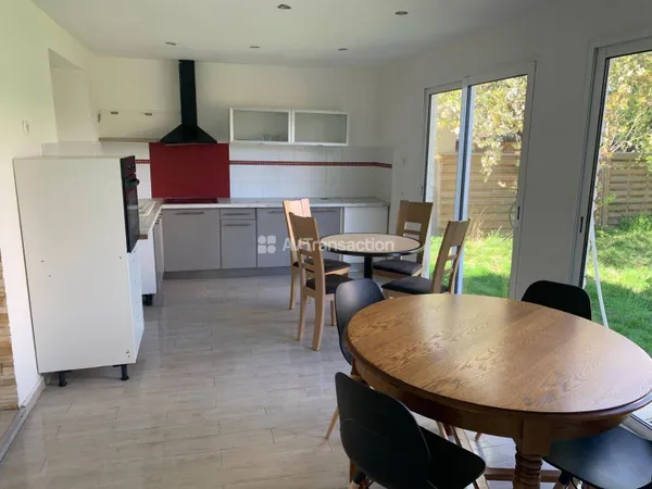 Maison 19 pièces 358 m² 