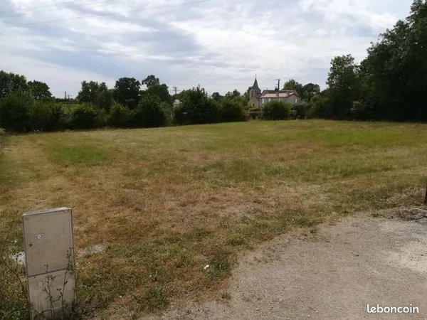 Terrain 1268 m² 
