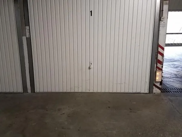 Garage/box 13 m² Marseille 