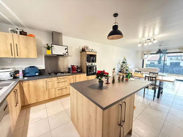 Maison 4 pièces 100 m² 