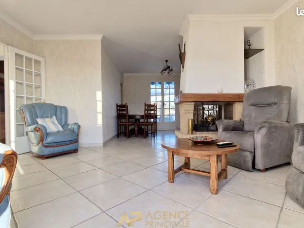 Maison 6 pièces 145 m² 