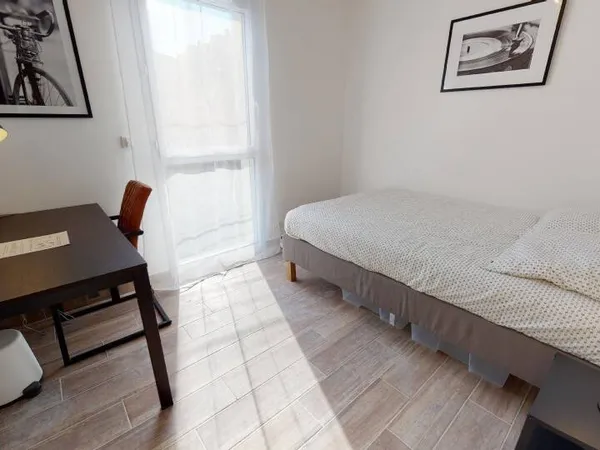Appartement 1 pièce 14 m² 