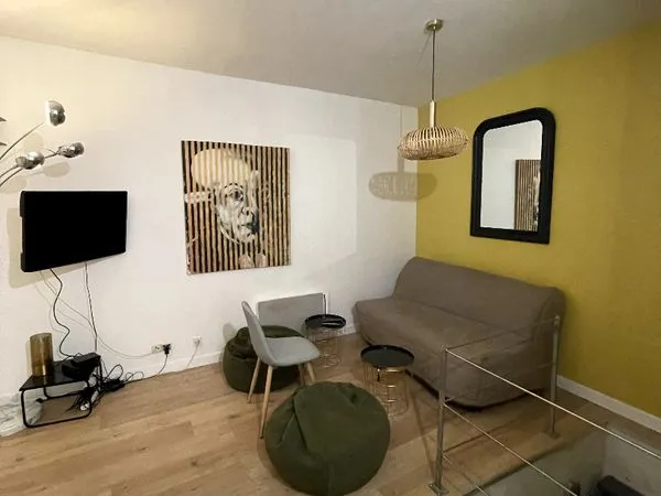Studio 2 pièces 25 m² 