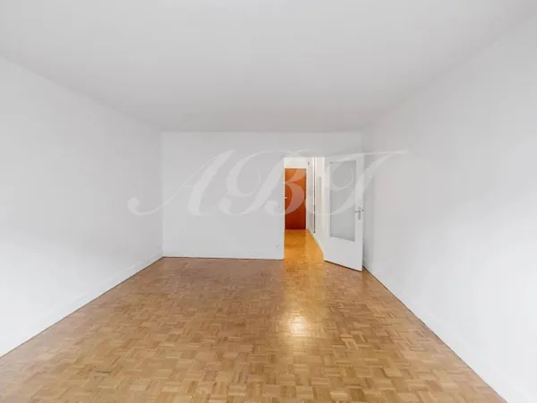 Appartement 1 pièce 33 m² 