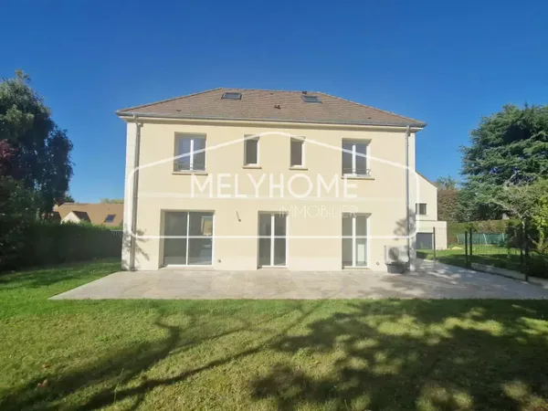 Maison Familiale NEUVE 5 chambres Maurepas Résidentiel 